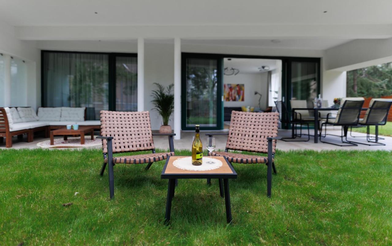 Villa Bauhaus Wellness Apartman Fsz. 3 Siófok Extérieur photo